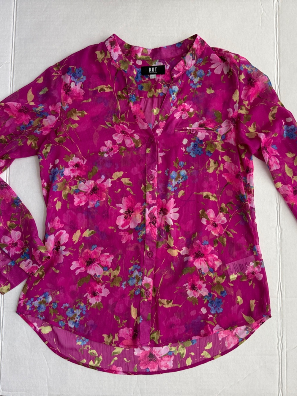 Kut from the Kloth Fuchsia Floral Button-Up Blouse
